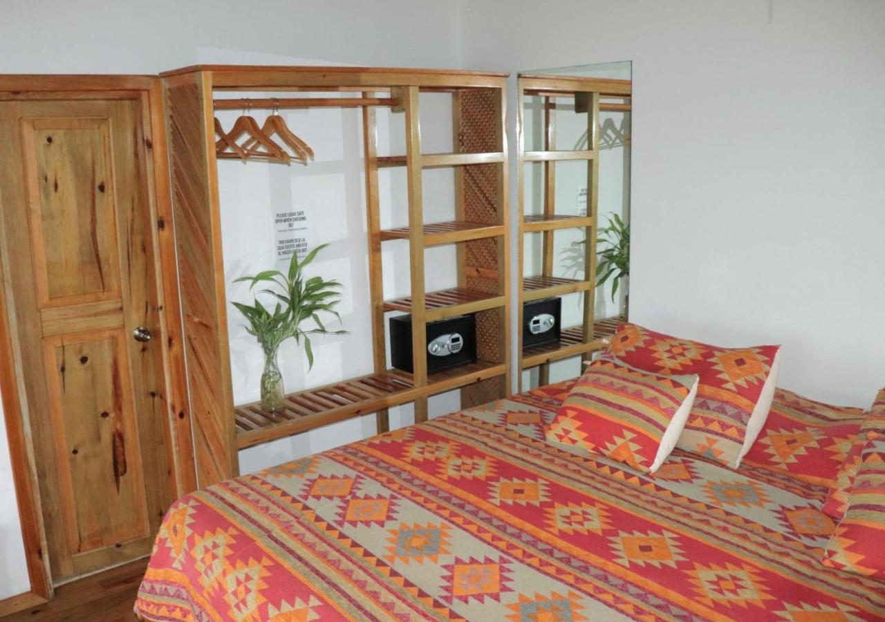 Hotel Posada Seremein ,West Bay ,Roatan 外观 照片