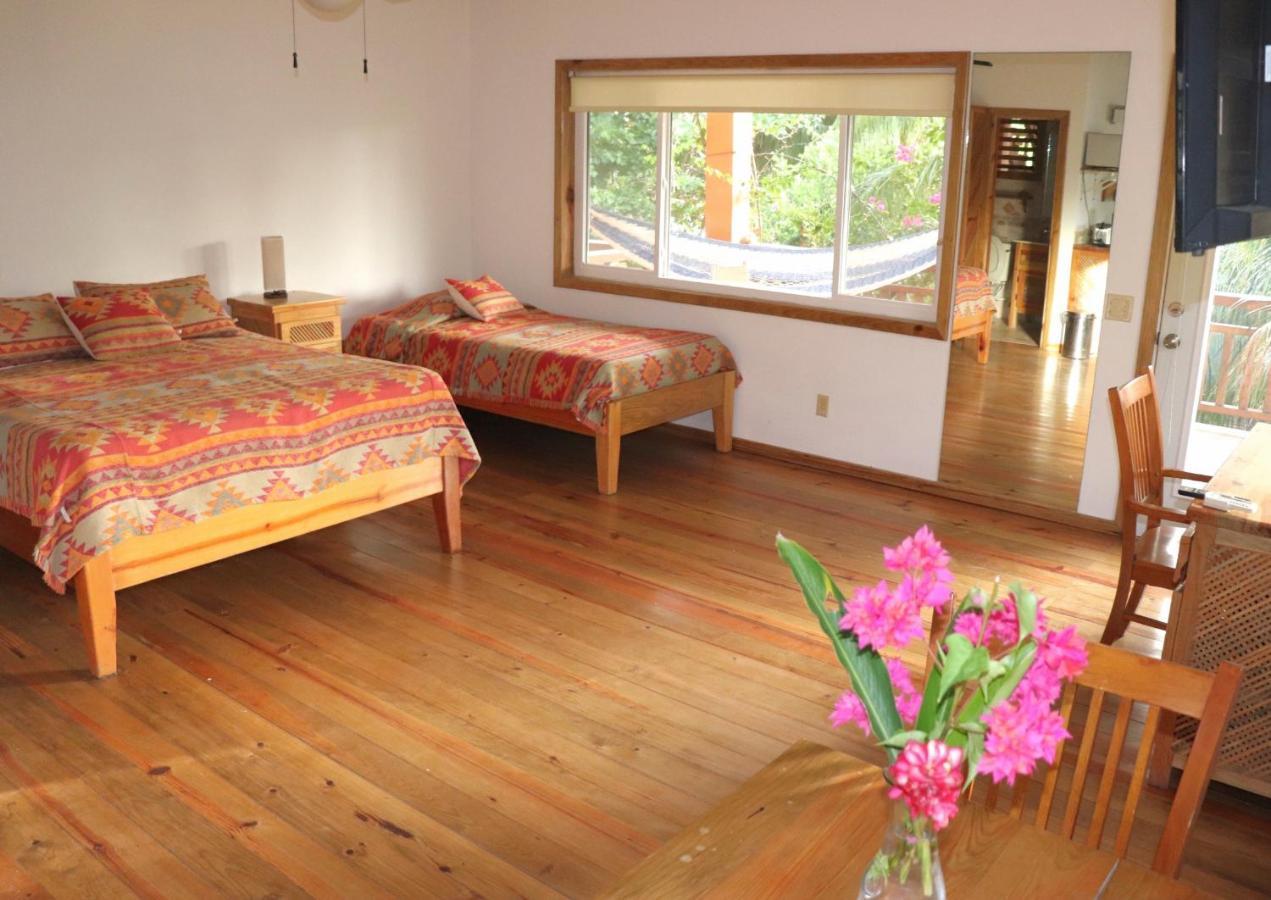 Hotel Posada Seremein ,West Bay ,Roatan 外观 照片