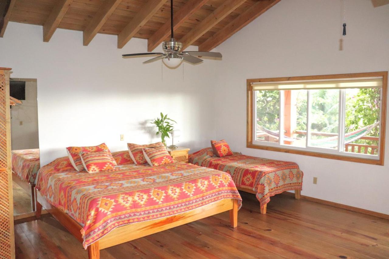 Hotel Posada Seremein ,West Bay ,Roatan 外观 照片